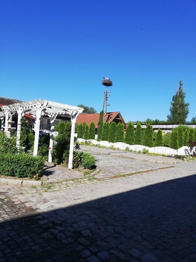 Zajazd Eljan-Centrum Noclegowe オルシュティン エクステリア 写真